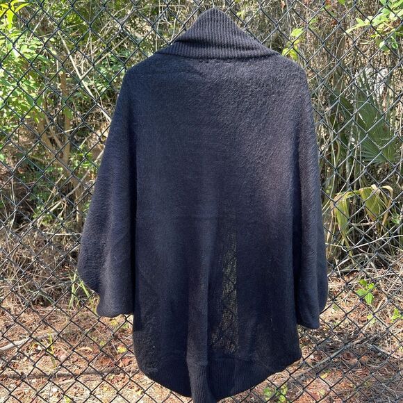 Vince Camuto Women's Cape Open Poncho Sweater Cardigan Round Hem Black One Size - Picture 6 of 6